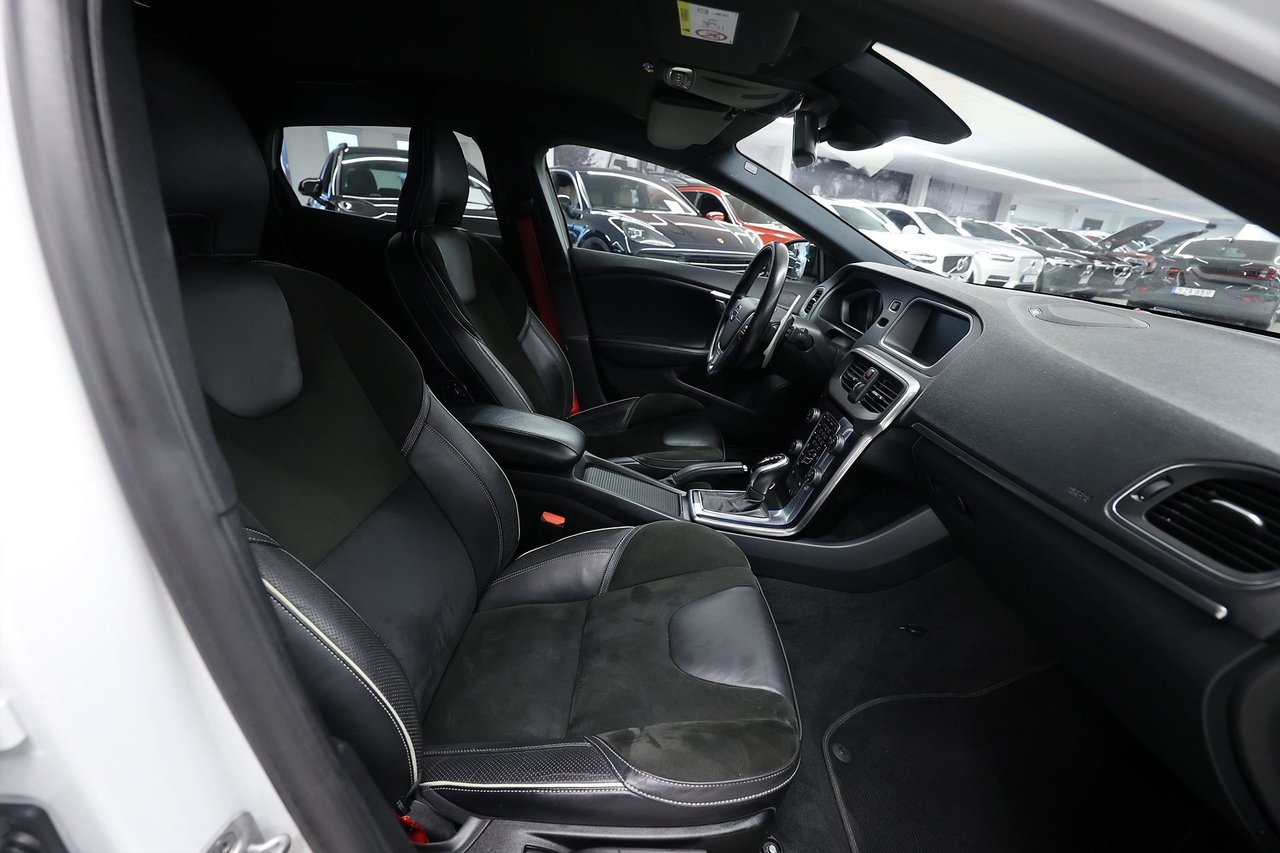 Volvo V40 T5 Geartronic, 245hk, 2016