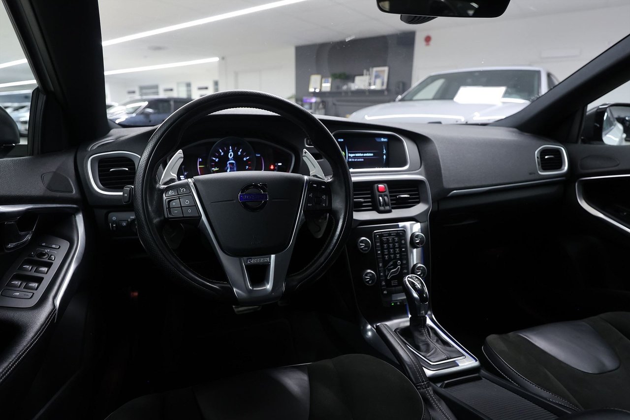 Volvo V40 T5 Geartronic, 245hk, 2016