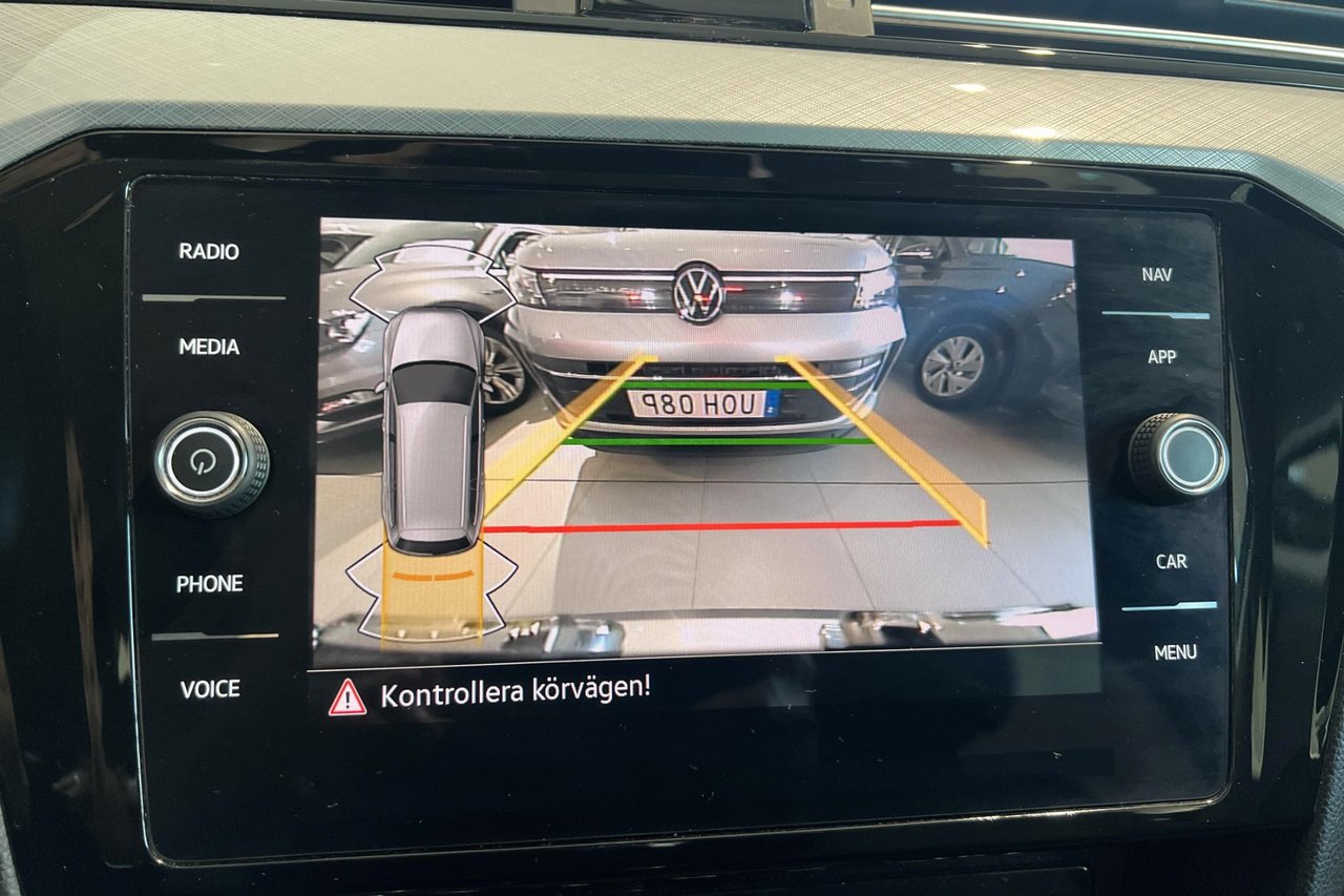 Volkswagen Passat Sportscombi 1.5 TSI ACT OPF DSG Sekventiell, 150hk, 2024