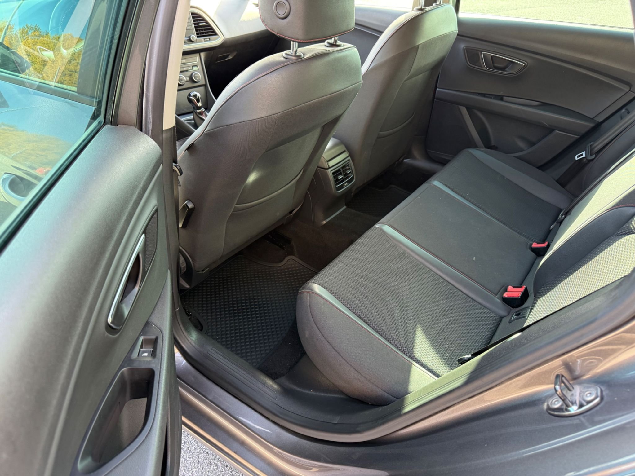 SEAT Leon ST 1.4 TSI Manuell, 140hk, 2014