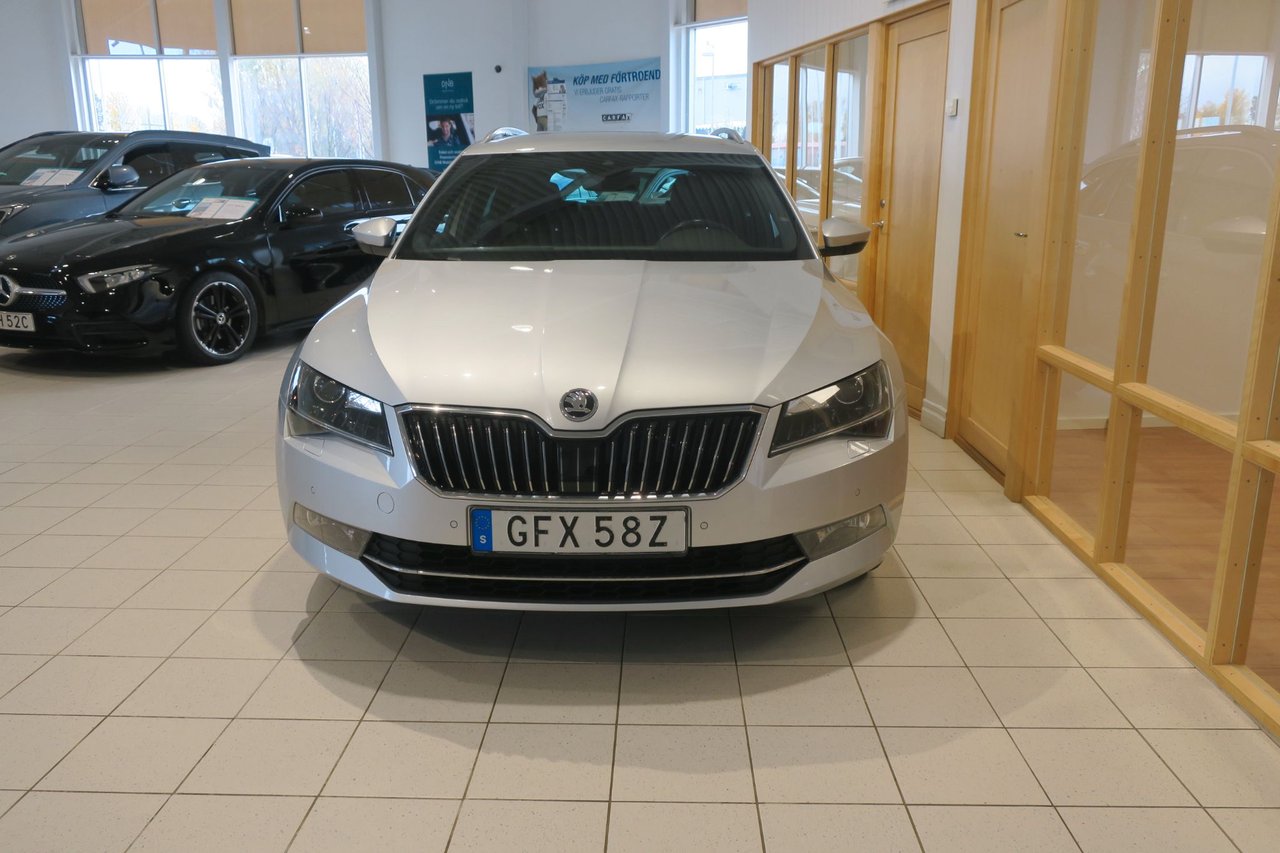 Škoda Superb Combi 2.0 TDI 4x4 SCR DSG Sequential, 190hp, 2019
