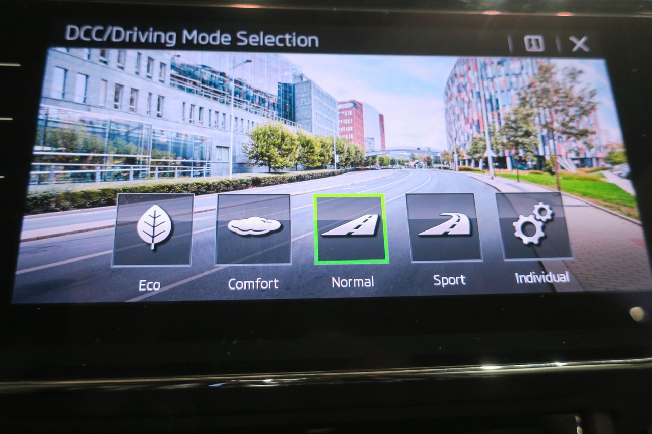 Škoda Superb Combi 2.0 TDI 4x4 SCR DSG Sequential, 190hp, 2019