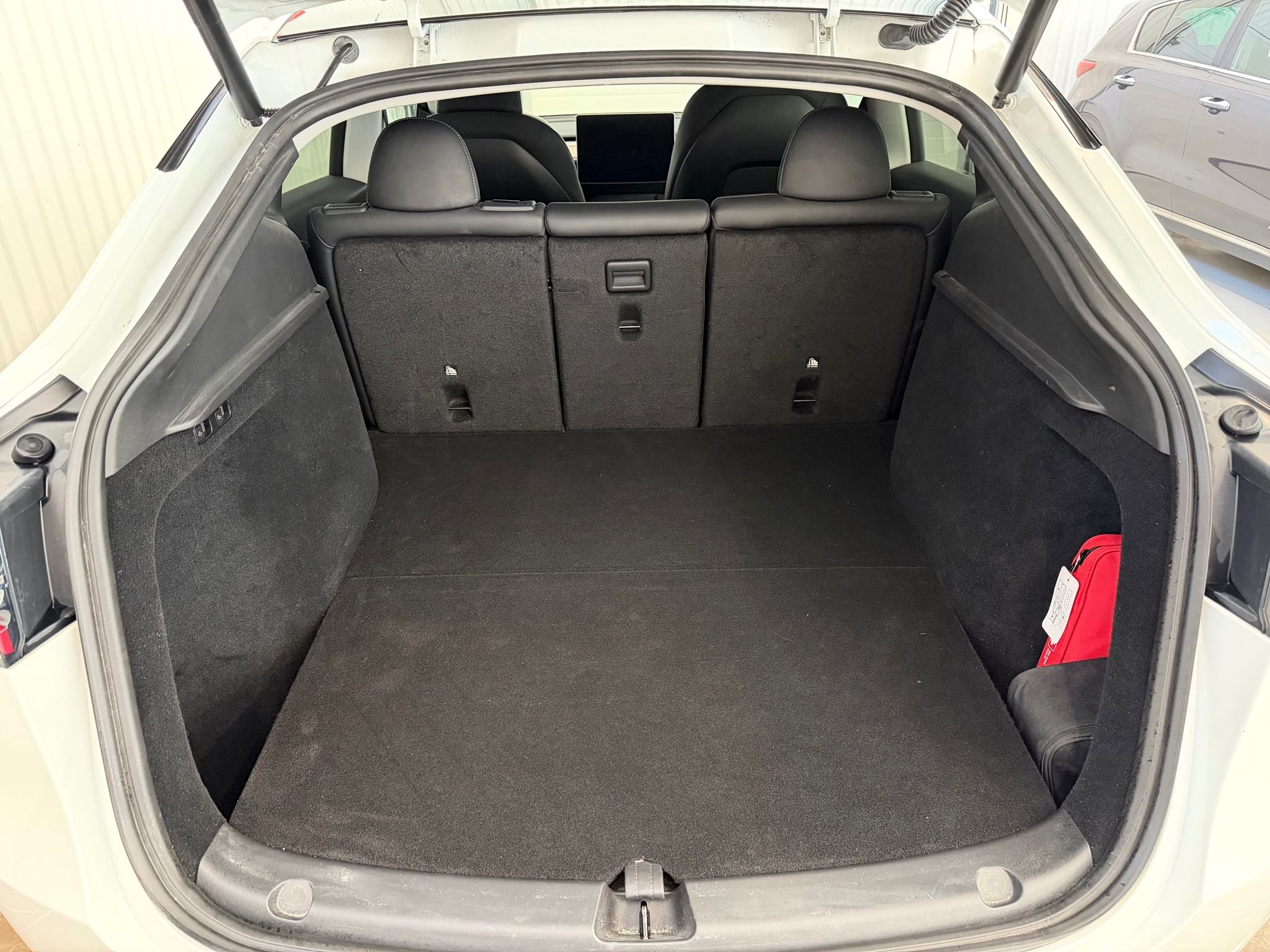 Tesla Model Y Long Range AWD, 514hk, 2024