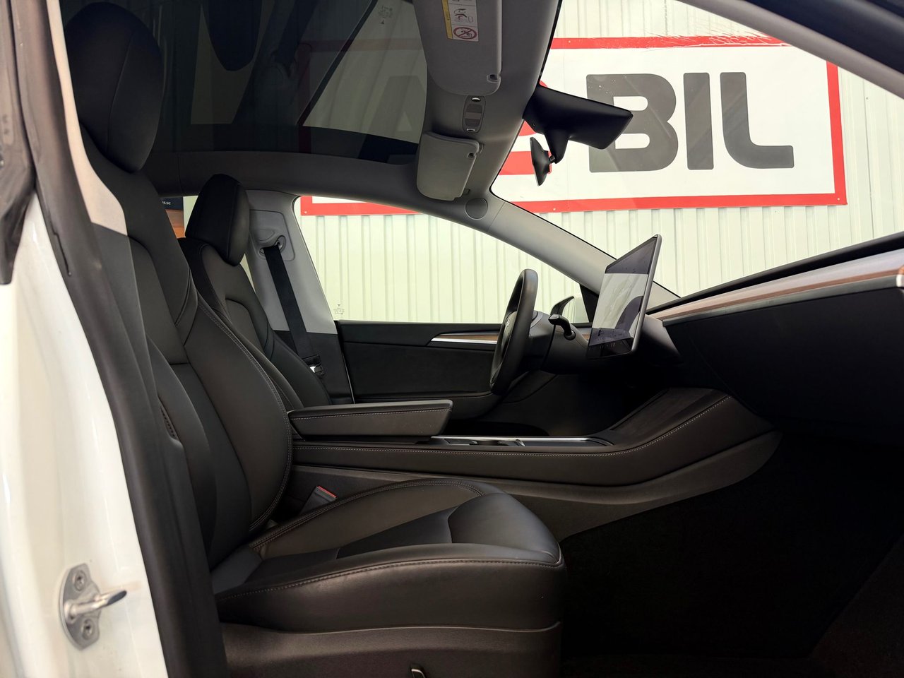 Tesla Model Y Long Range AWD, 514hk, 2024