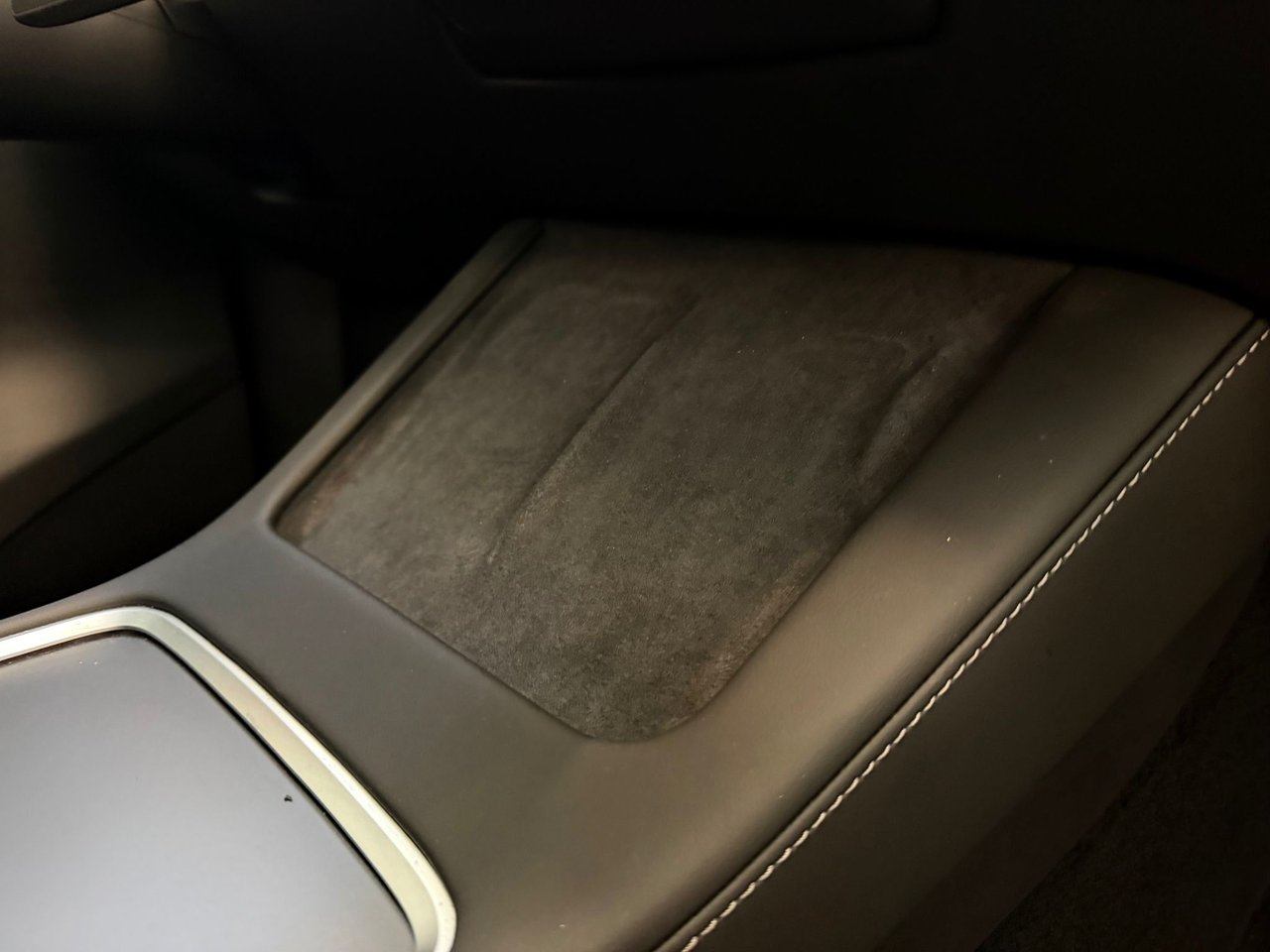 Tesla Model Y Long Range AWD, 514hk, 2024