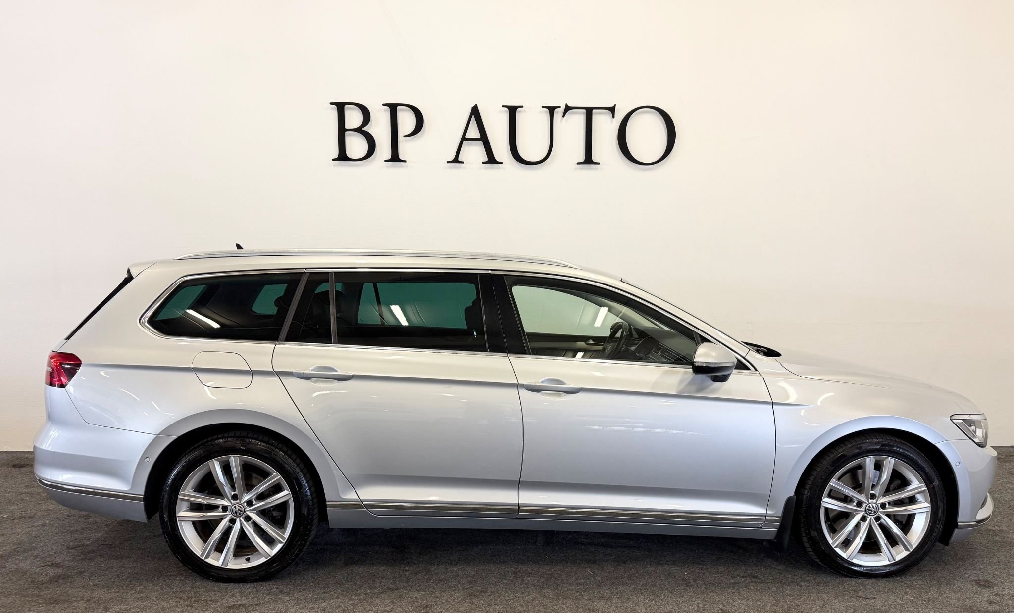 Volkswagen Passat Variant 2.0 TDI DPF SCR BMT 4Motion DSG Sequential, 240hp, 2015