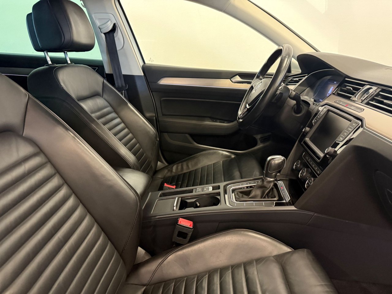 Volkswagen Passat Variant 2.0 TDI DPF SCR BMT 4Motion DSG Sequential, 240hp, 2015