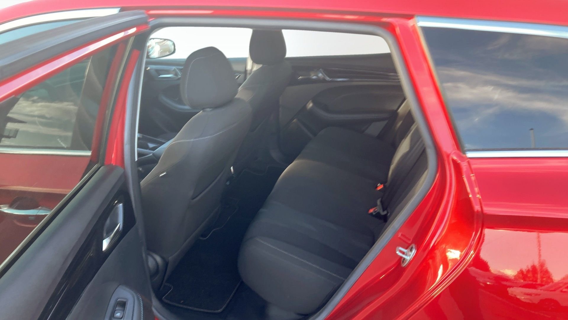 MG 5 Standard Range, 177hk, 2022