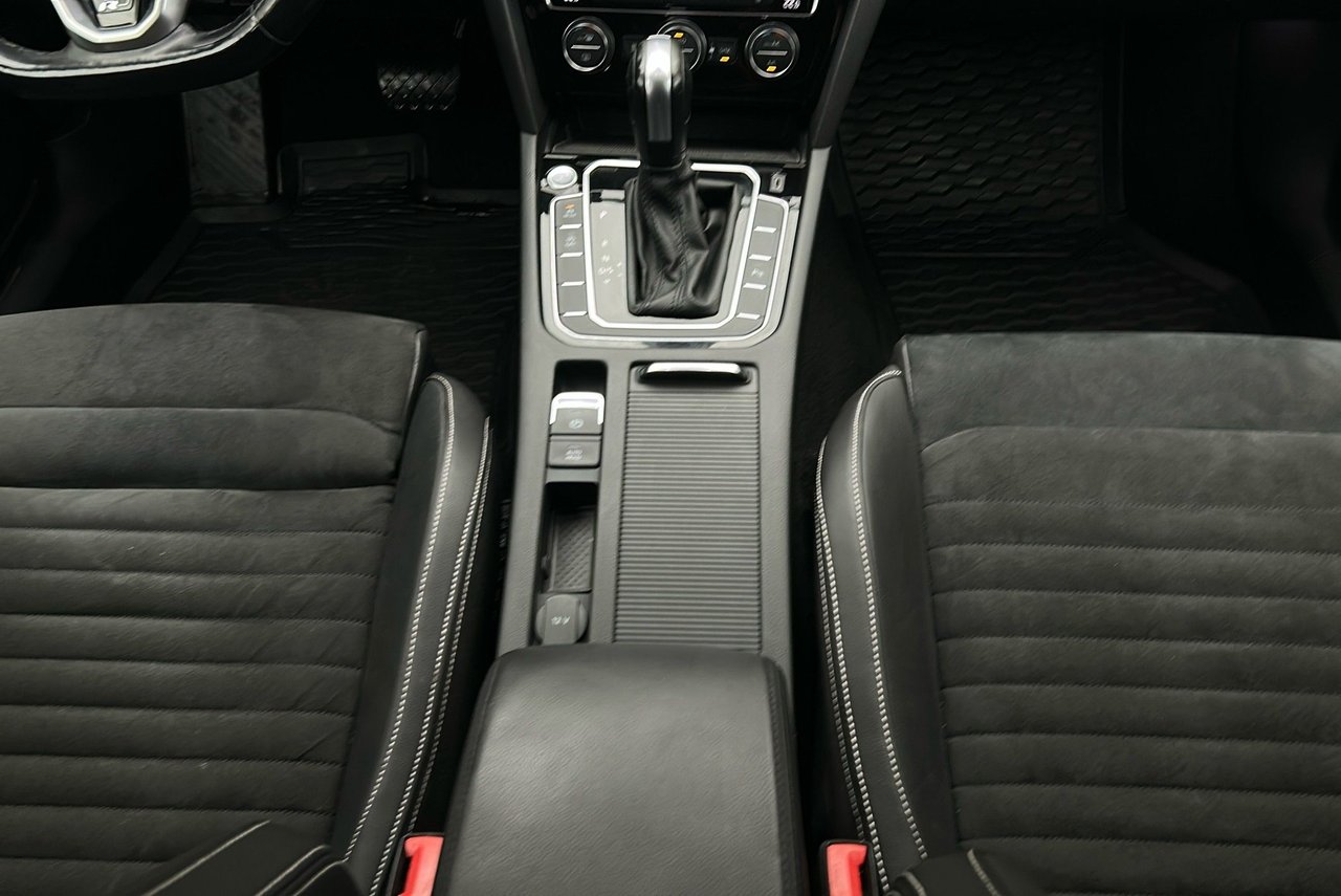 Volkswagen Passat Variant 2.0 TDI DPF SCR 4Motion DSG Sequential, 190hp, 2020