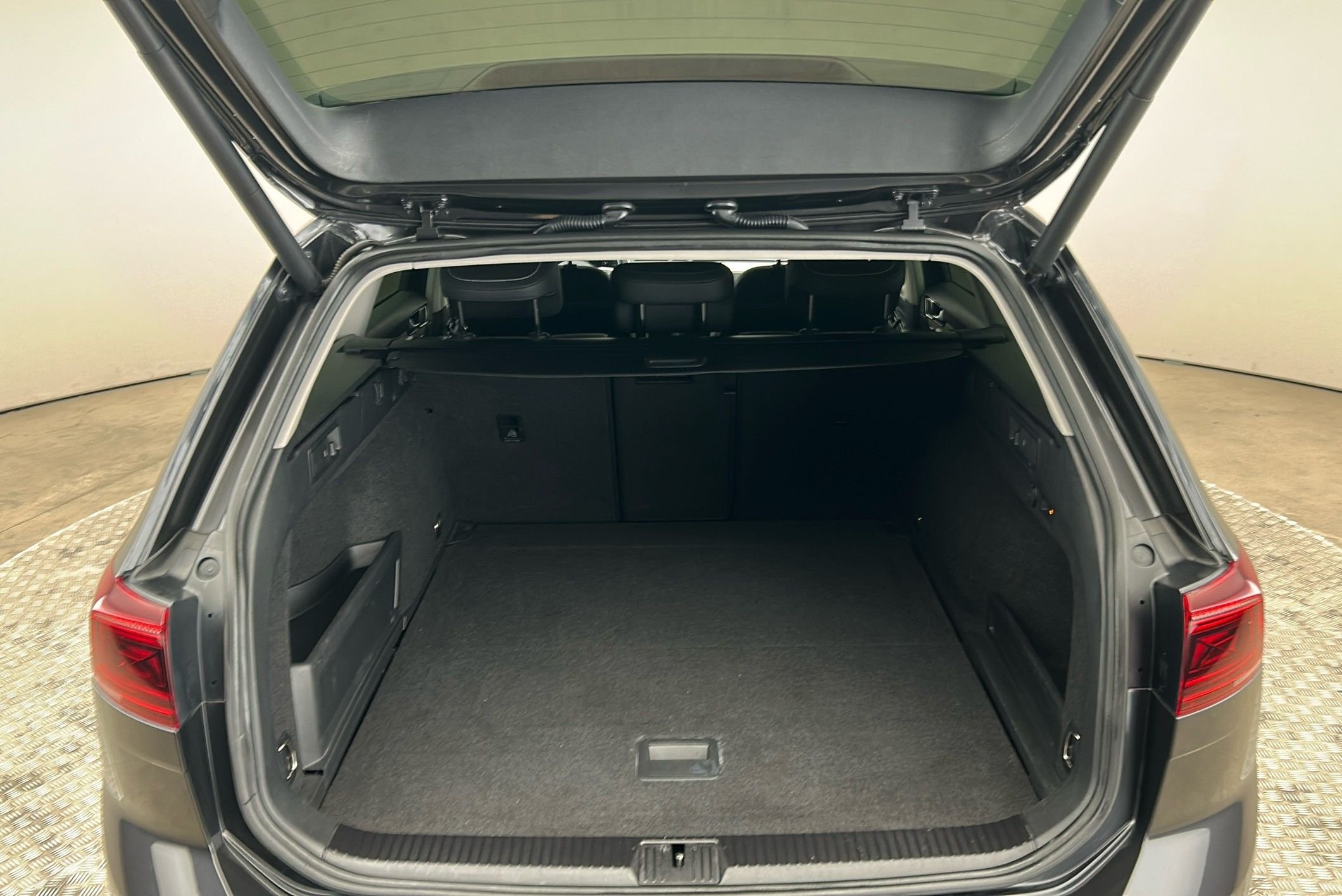 Volkswagen Passat Variant 2.0 TDI DPF SCR 4Motion DSG Sequential, 190hp, 2020