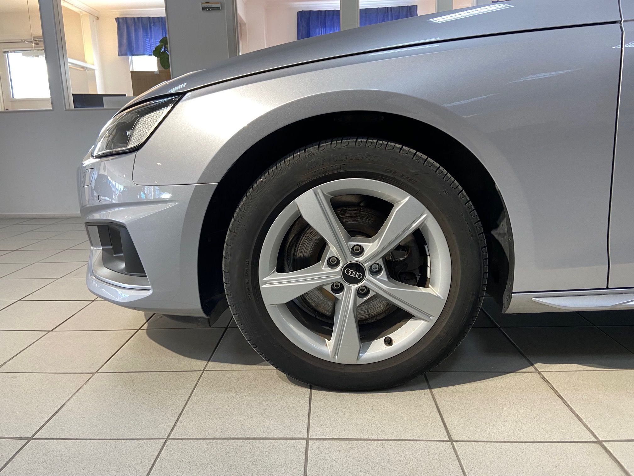 Audi A4 Avant 40 g-tron 2.0 TFSI CNG S Tronic, 170hp, 2022