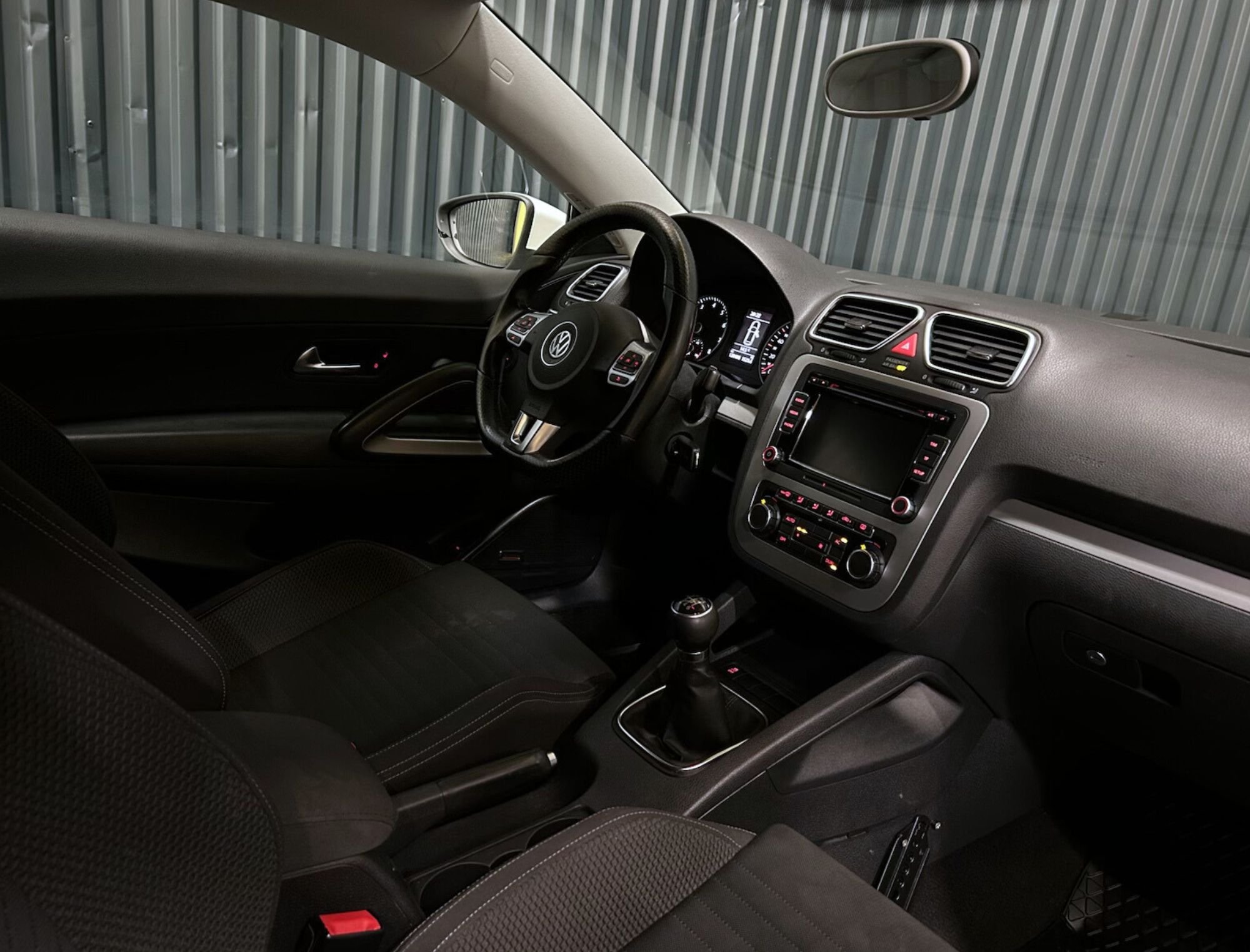 Volkswagen Scirocco 1.4 TSI Manual, 122hp, 2011