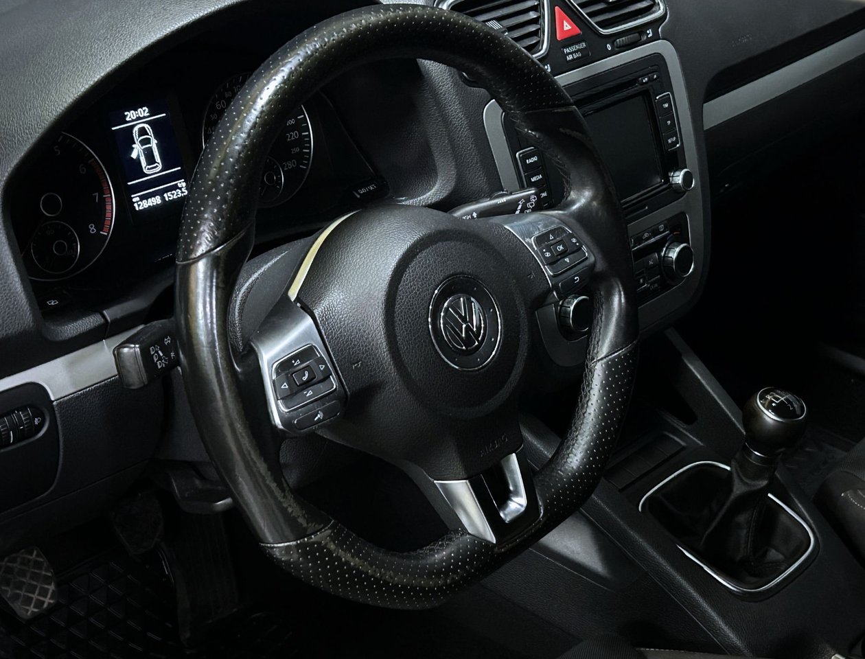 Volkswagen Scirocco 1.4 TSI Manual, 122hp, 2011