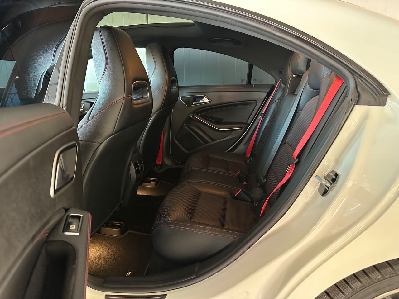 Mercedes-Benz AMG CLA 45 4MATIC Coupé , 381hk, 2018