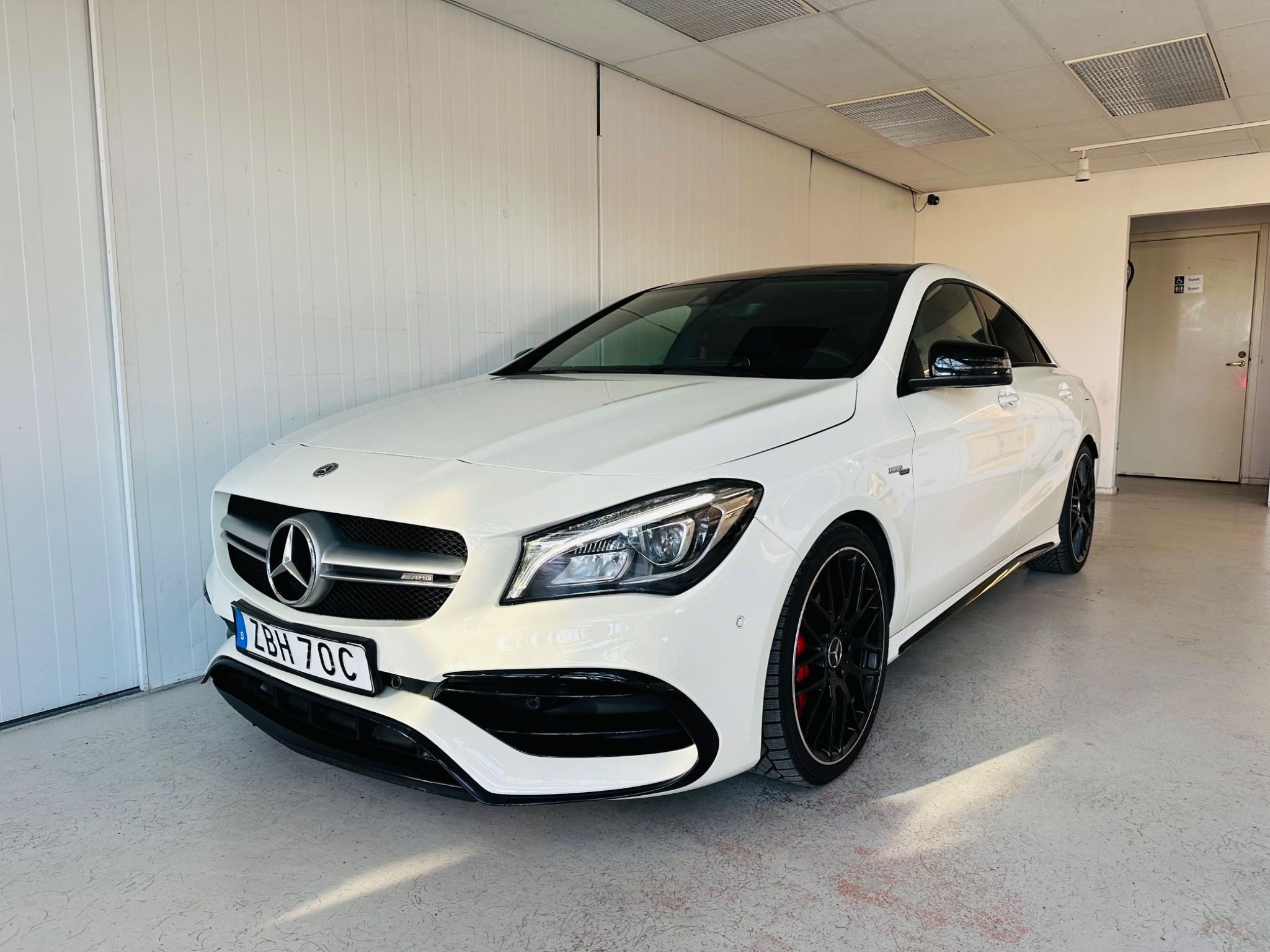 Mercedes-Benz AMG CLA 45 4MATIC Coupé , 381hk, 2018