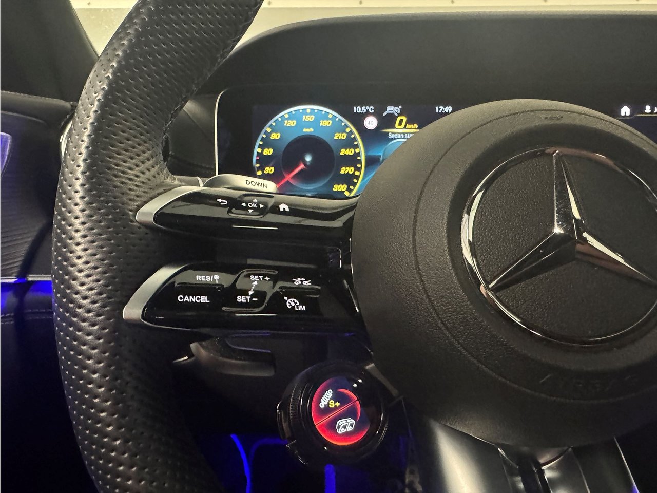 Mercedes-Benz AMG GT 4 43 4MATIC+ , 367hk, 2023