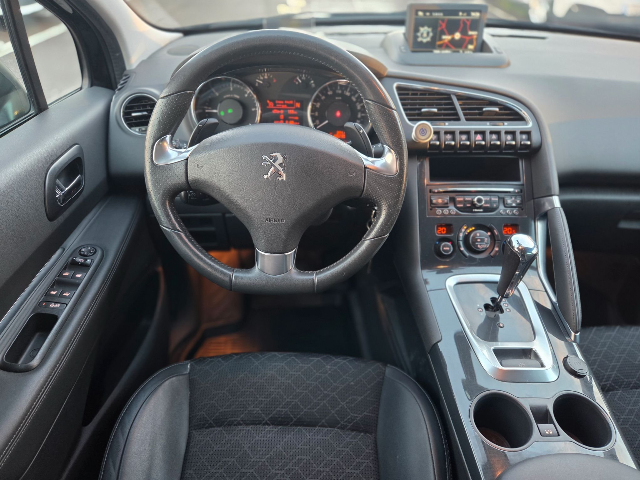 Peugeot 3008 1.6 e-HDi EGS, 6-trinn, 114hk, 2013