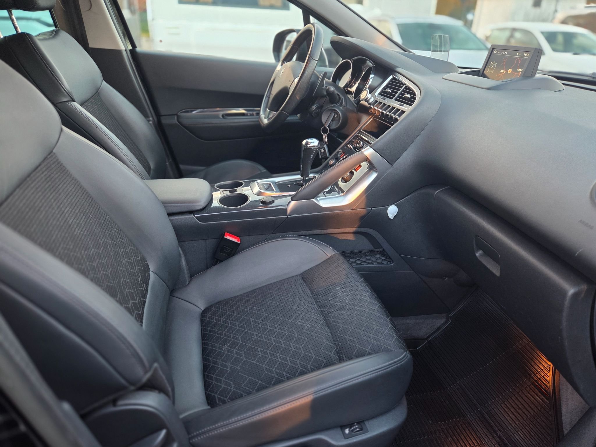 Peugeot 3008 1.6 e-HDi EGS, 6-trinn, 114hk, 2013