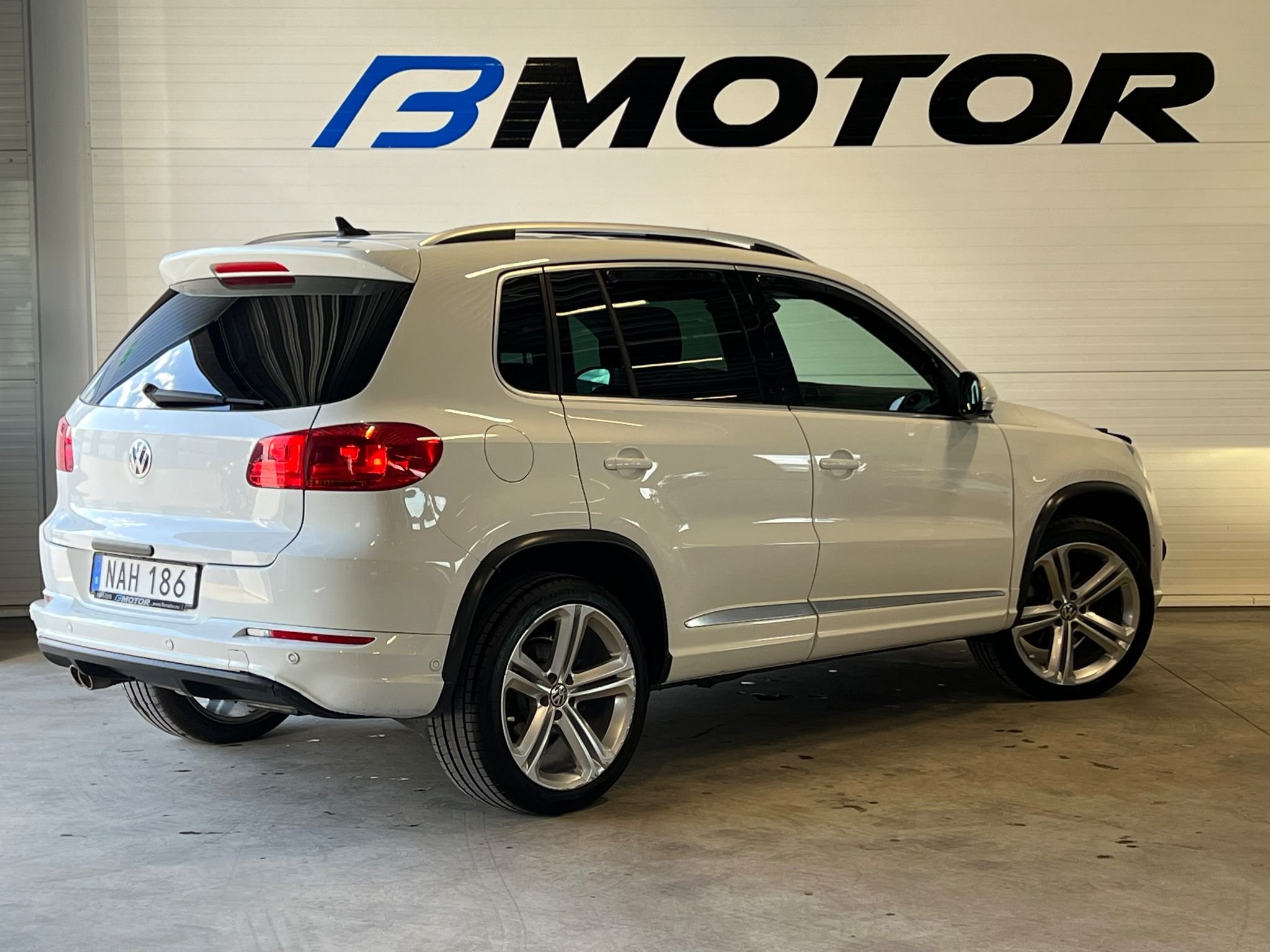 Volkswagen Tiguan 2.0 TDI DPF SCR BMT 4Motion DSG Sequential, 184hp, 2016