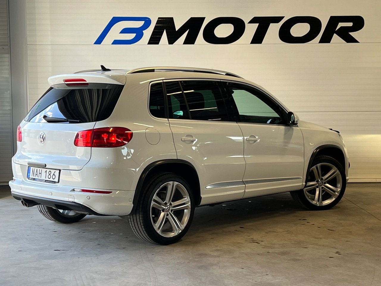 Volkswagen Tiguan 2.0 TDI DPF SCR BMT 4Motion DSG Sequential, 184hp, 2016