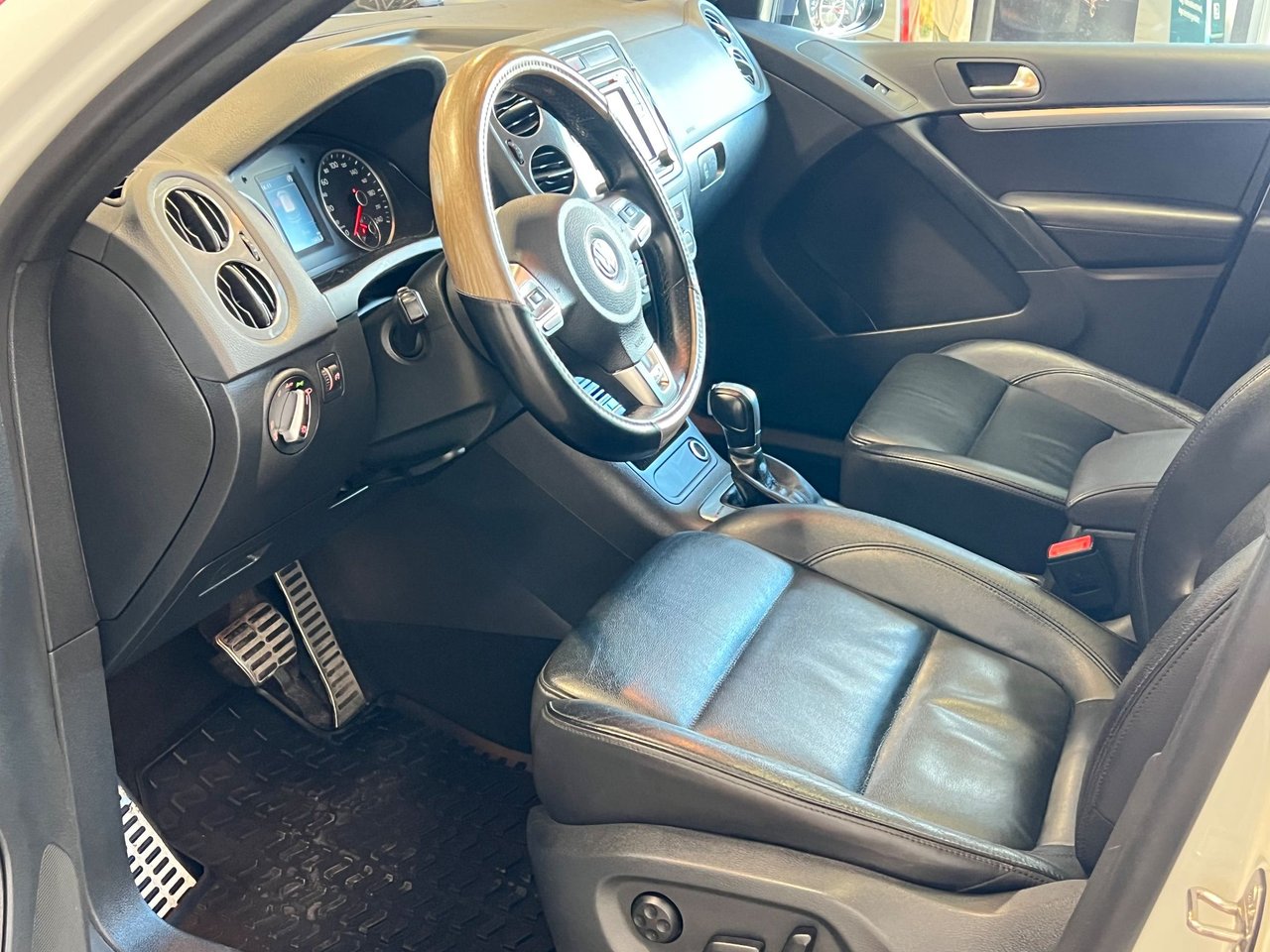 Volkswagen Tiguan 2.0 TDI DPF SCR BMT 4Motion DSG Sequential, 184hp, 2016