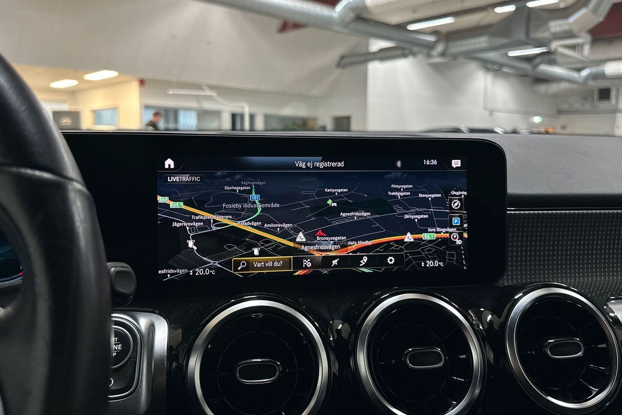 Mercedes-Benz GLB 200 7G-DCT, 163ps, 2021