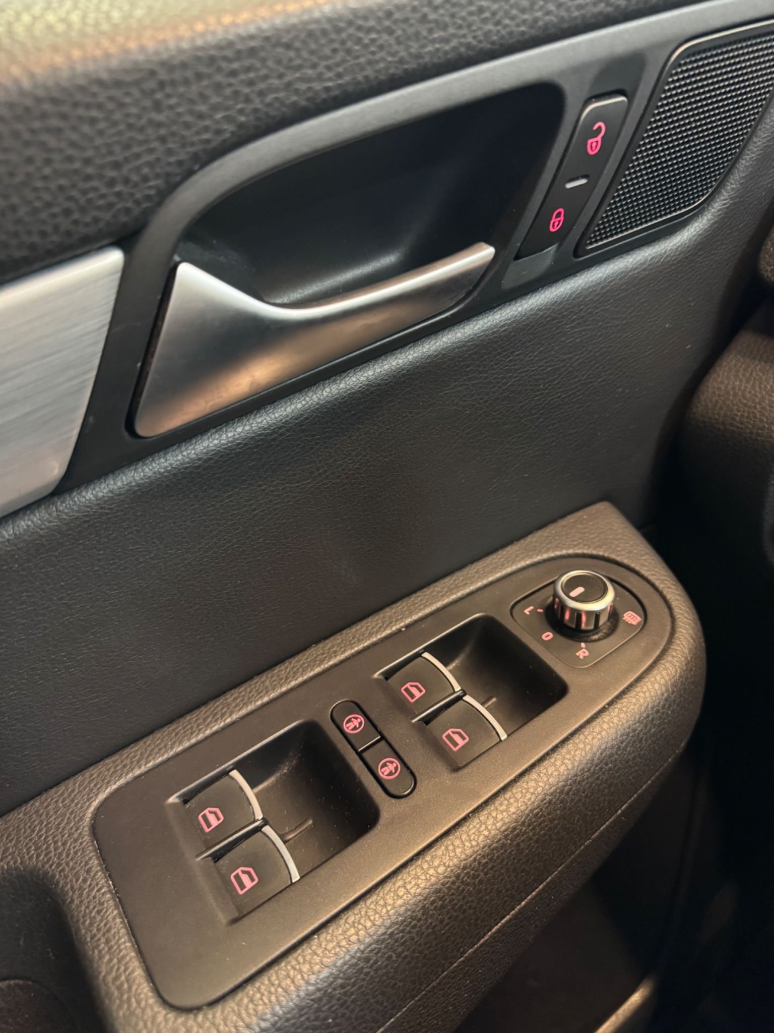 Volkswagen Sharan 7-seater 2.0 TDI DPF BMT DSG Sekventiell, 177hk, 2014