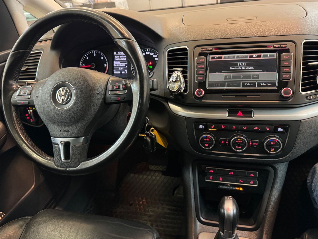 Volkswagen Sharan 7-seater 2.0 TDI DPF BMT DSG Sekventiell, 177hk, 2014