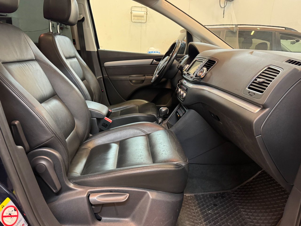 Volkswagen Sharan 7-seater 2.0 TDI DPF BMT DSG Sekventiell, 177hk, 2014