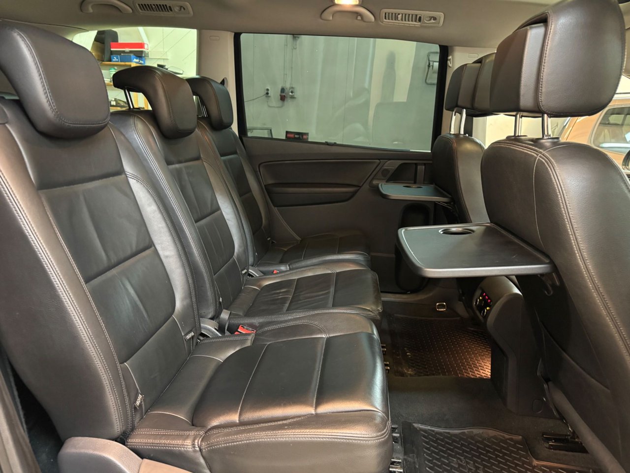 Volkswagen Sharan 7-seater 2.0 TDI DPF BMT DSG Sekventiell, 177hk, 2014