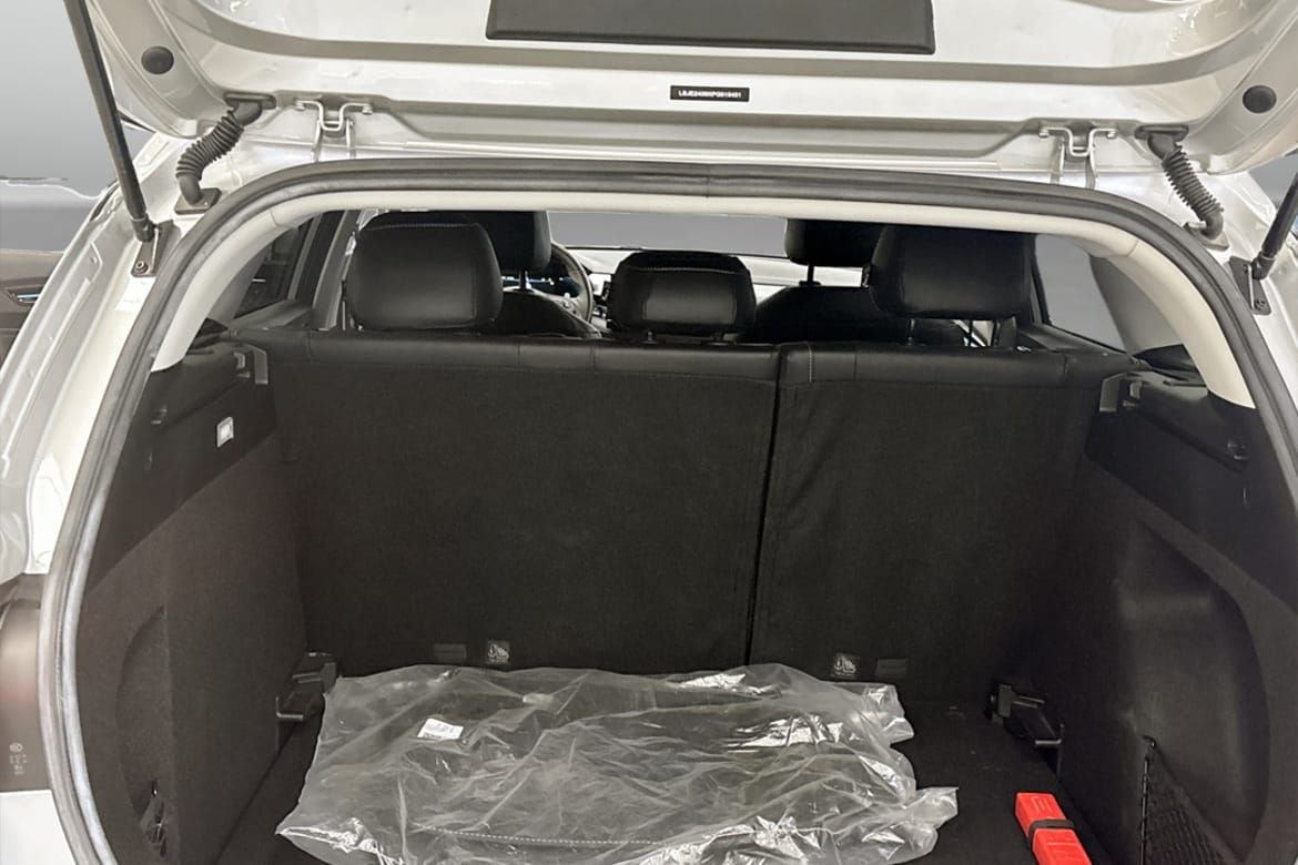 MG 5 Long Range 61.1 kWh, 156hk, 2023