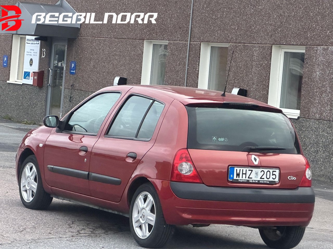 Renault Clio 5-door Hatchback 1.2 Manual, 75hp, 2005