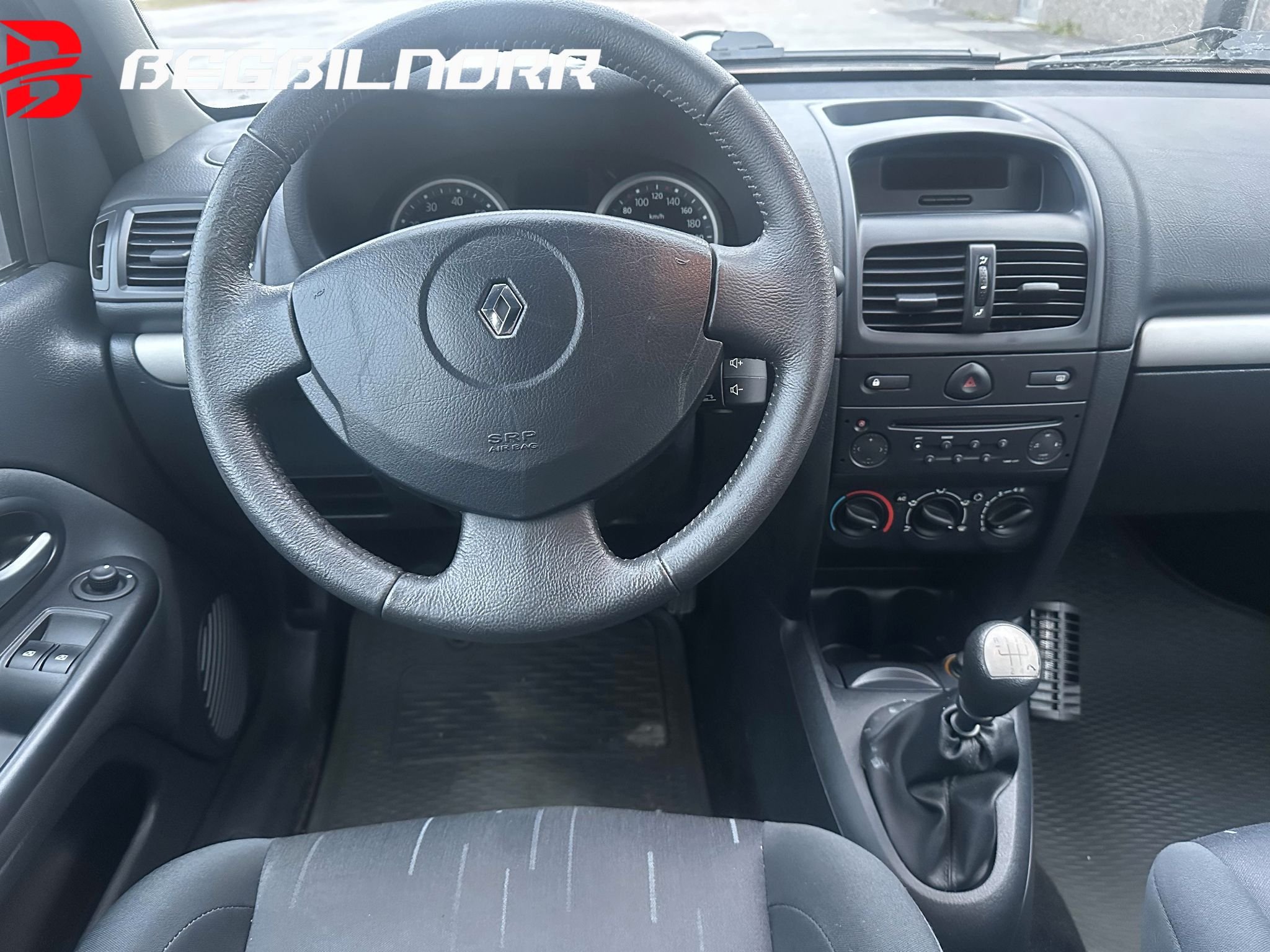 Renault Clio 5-door Hatchback 1.2 Manual, 75hp, 2005