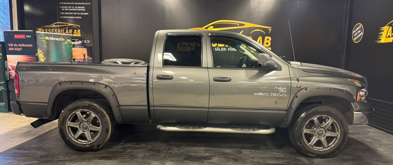 Dodge Ram 1500 Quad Cab 5.7 V8 HEMI 4x4 Automatisk, 349hk, 2004