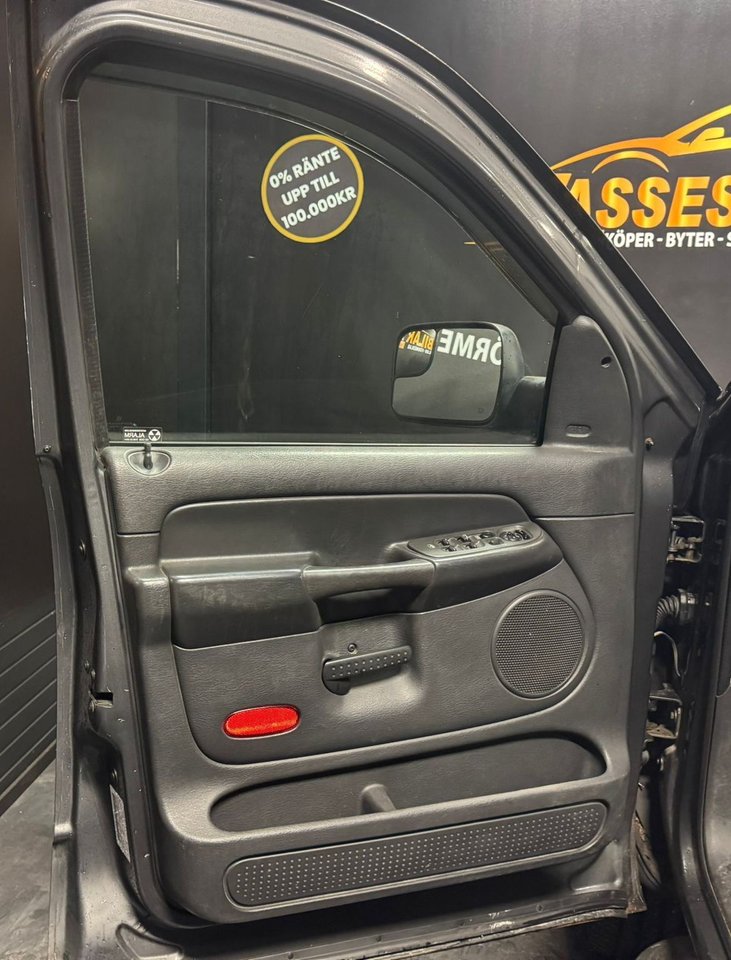 Dodge Ram 1500 Quad Cab 5.7 V8 HEMI 4x4 Automatisk, 349hk, 2004