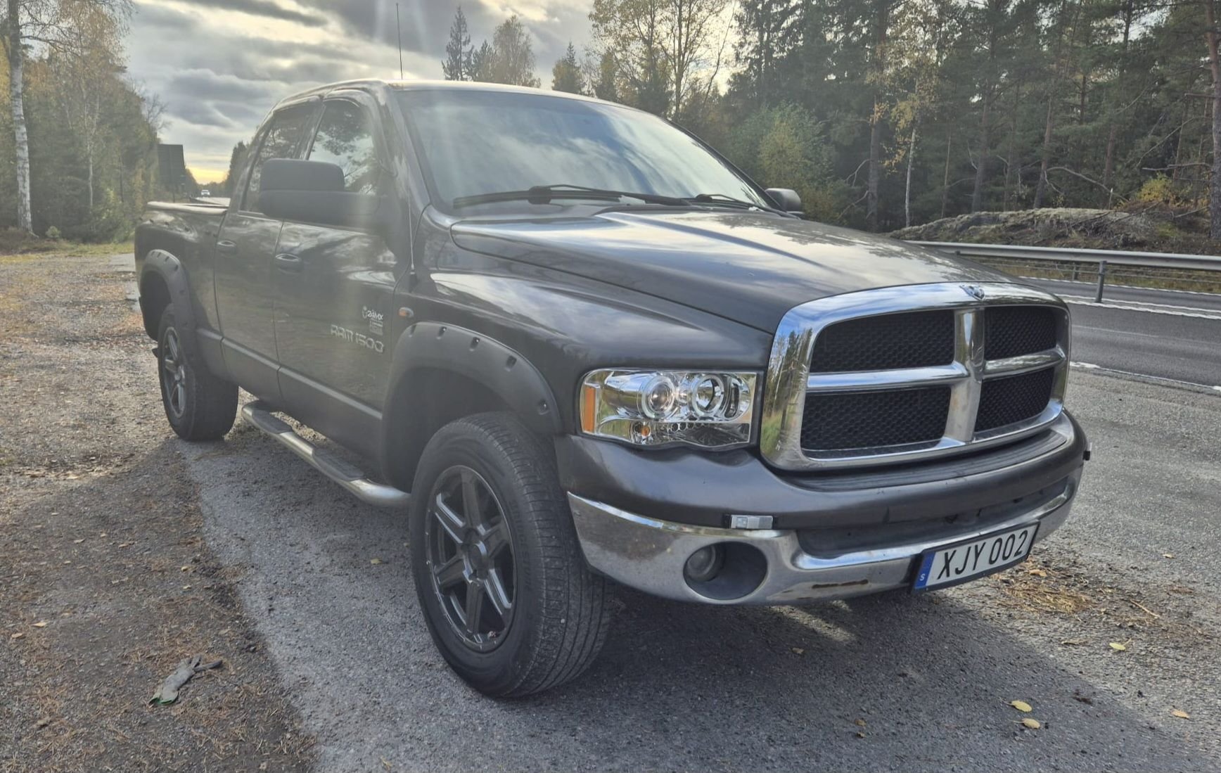 Dodge Ram 1500 Quad Cab 5.7 V8 HEMI 4x4 Automatisk, 349hk, 2004