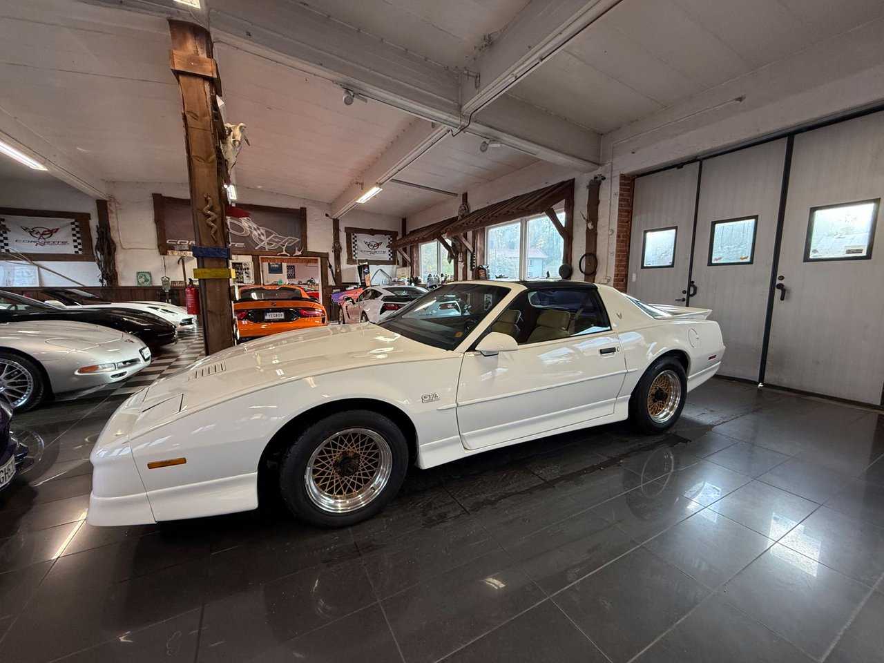 Pontiac Firebird 5.7 V8 Automatisk, 248hk, 1988