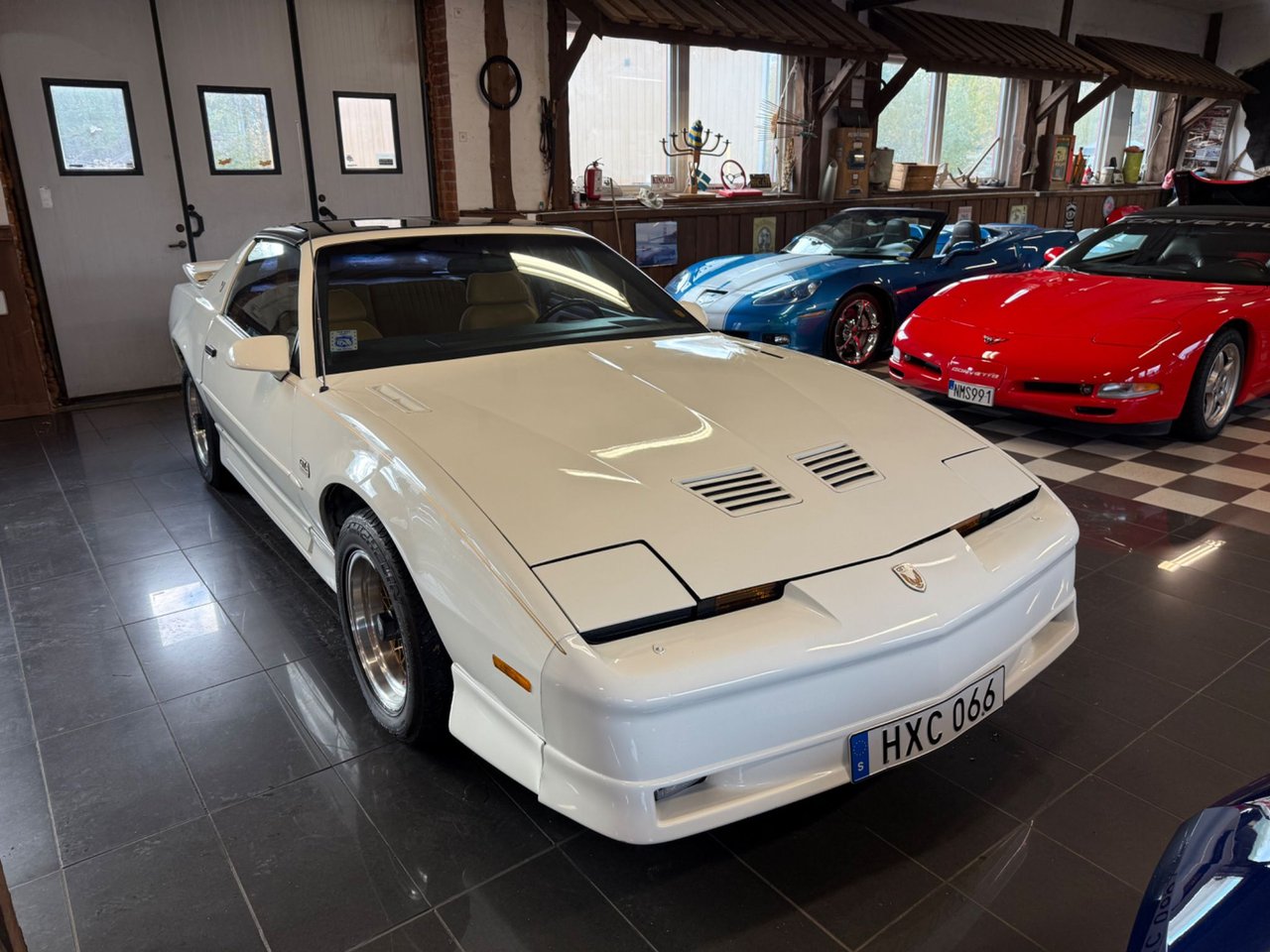 Pontiac Firebird 5.7 V8 Automatisk, 248hk, 1988