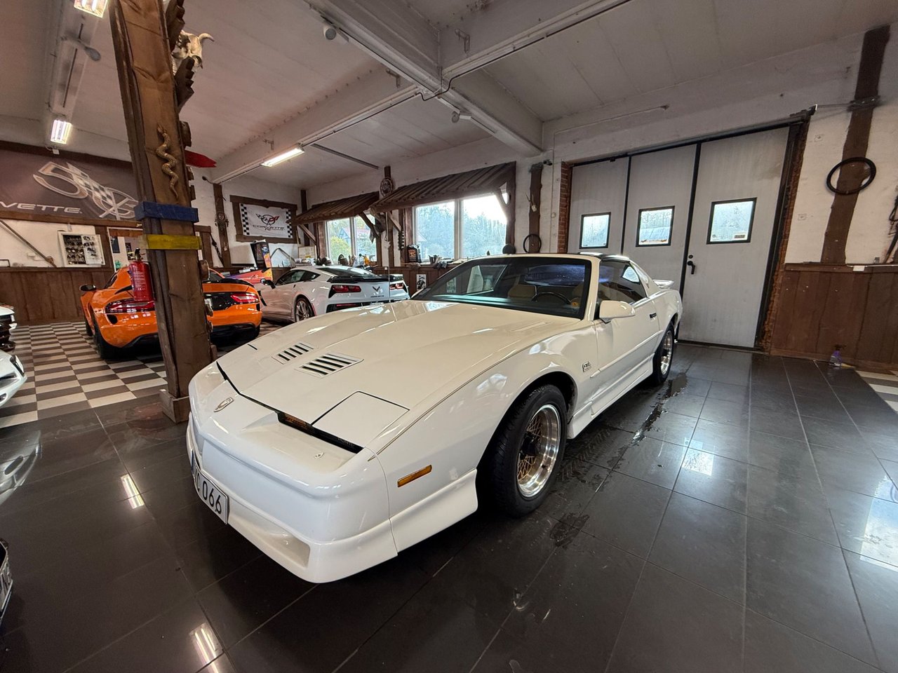 Pontiac Firebird 5.7 V8 Automatisk, 248hk, 1988