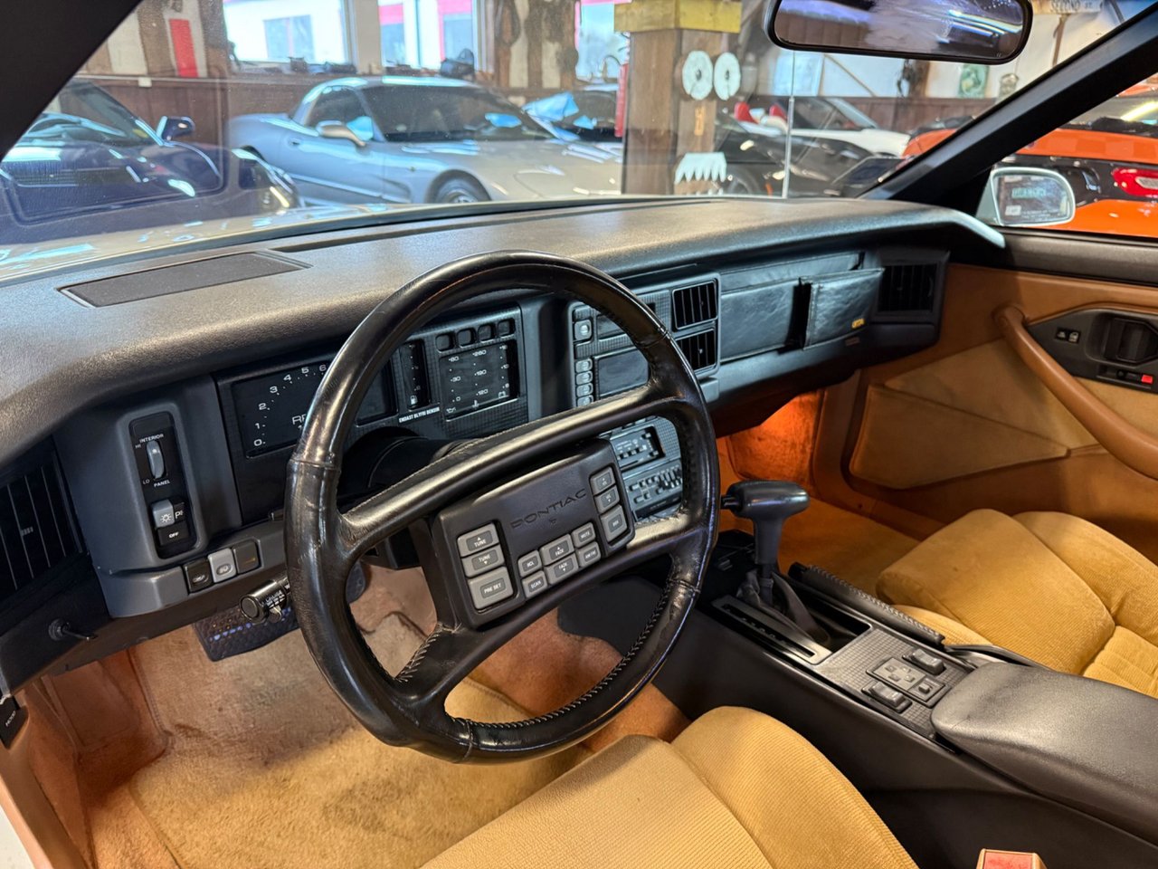 Pontiac Firebird 5.7 V8 Automatisk, 248hk, 1988