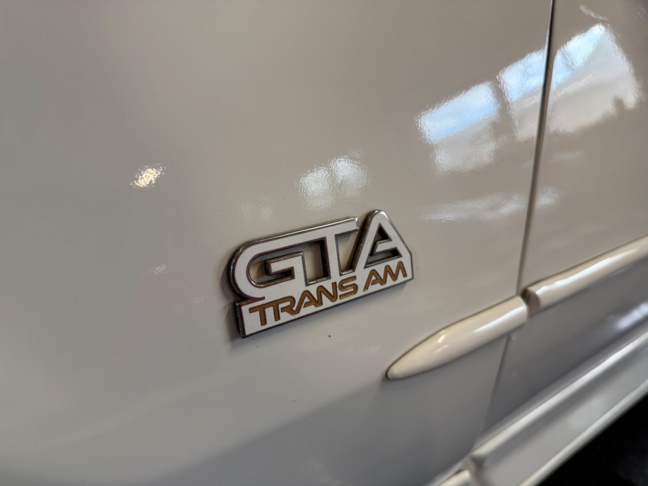 Pontiac Firebird 5.7 V8 Automatisk, 248hk, 1988