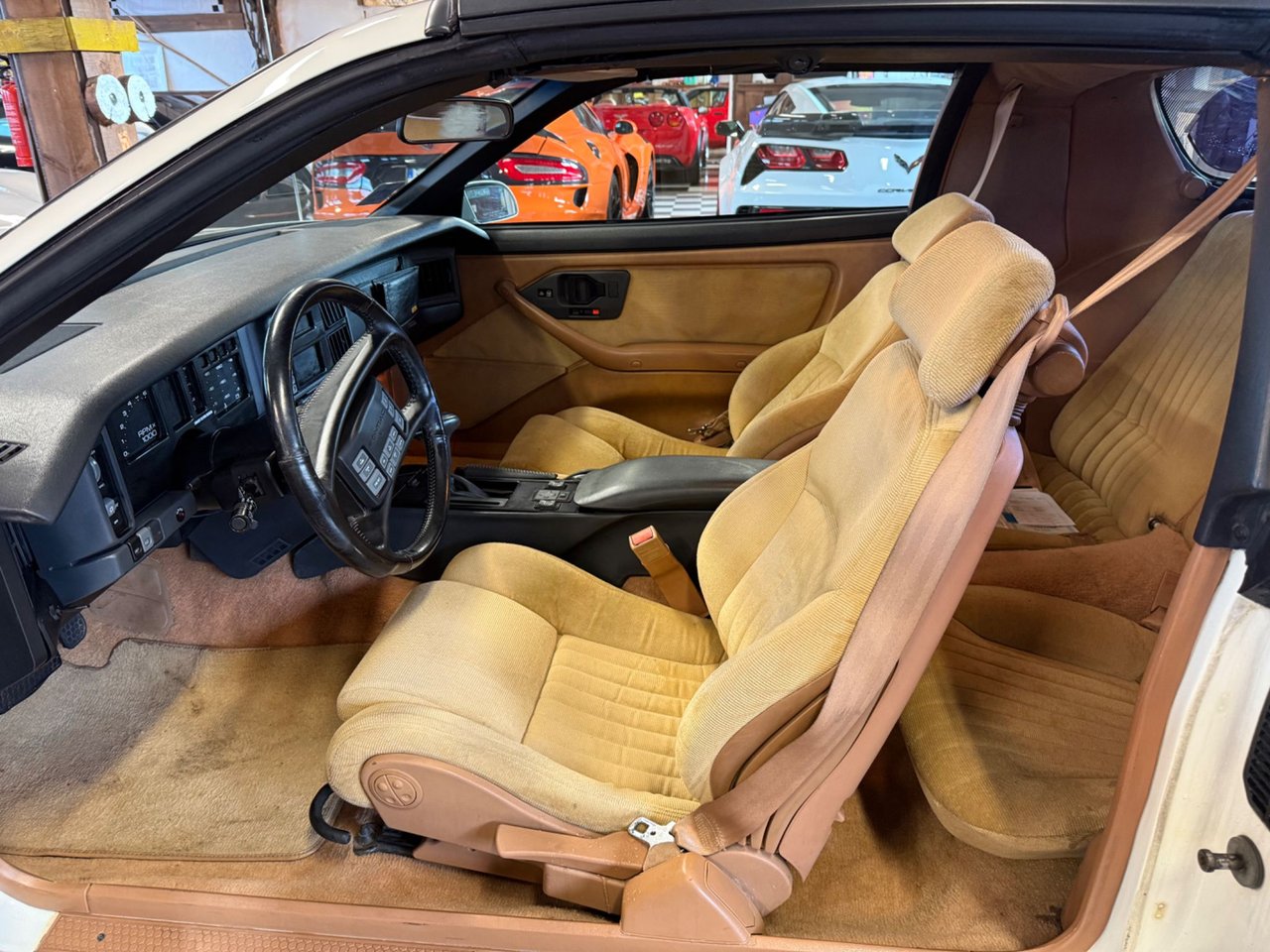 Pontiac Firebird 5.7 V8 Automatisk, 248hk, 1988