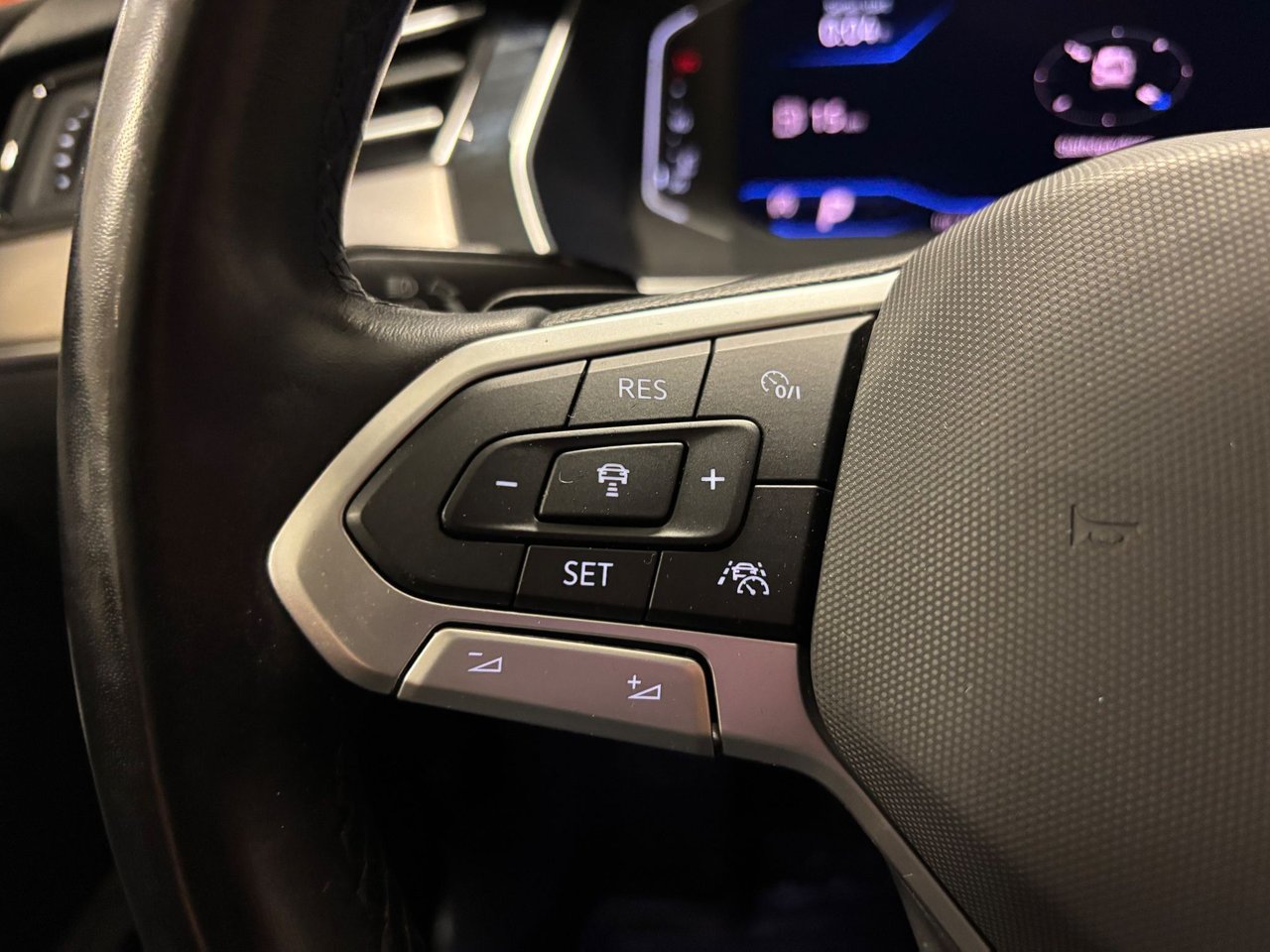 Volkswagen Passat Stasjonsvogn 2.0 TDI DPF SCR 4Motion DSG sekvensiell, 7-trinn, 200ps, 2022