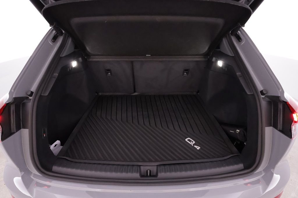Audi Q4 45 e-tron quattro, 286hk, 2024