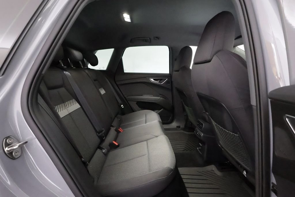 Audi Q4 45 e-tron quattro, 286hk, 2024