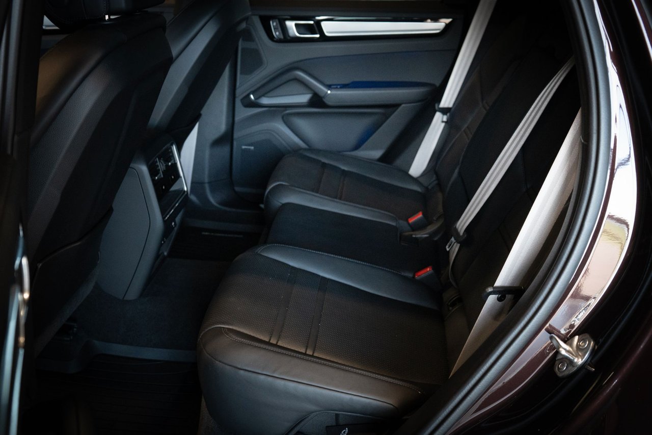 Porsche Cayenne Coupé E-Hybrid TipTronic S, 462hk, 2023