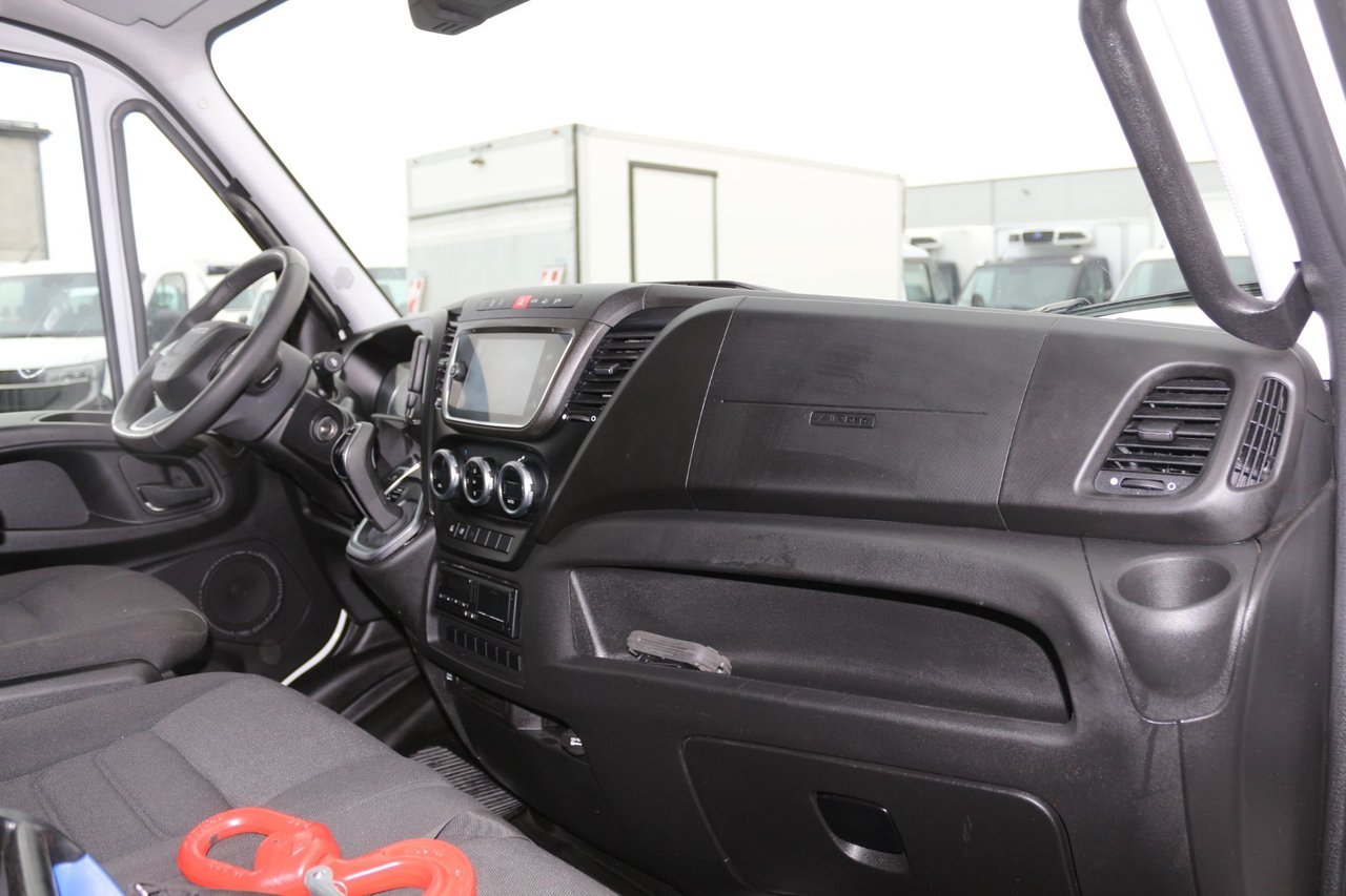 Iveco Daily 72-180 Chassis Cab 3.0 JTD Hi-Matic, 176hp, 2025