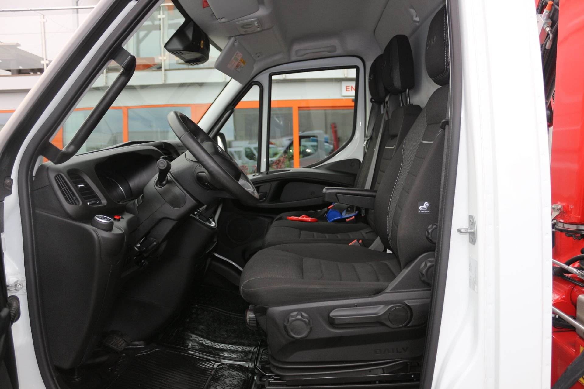 Iveco Daily 72-180 Chassis Cab 3.0 JTD Hi-Matic, 176hp, 2025