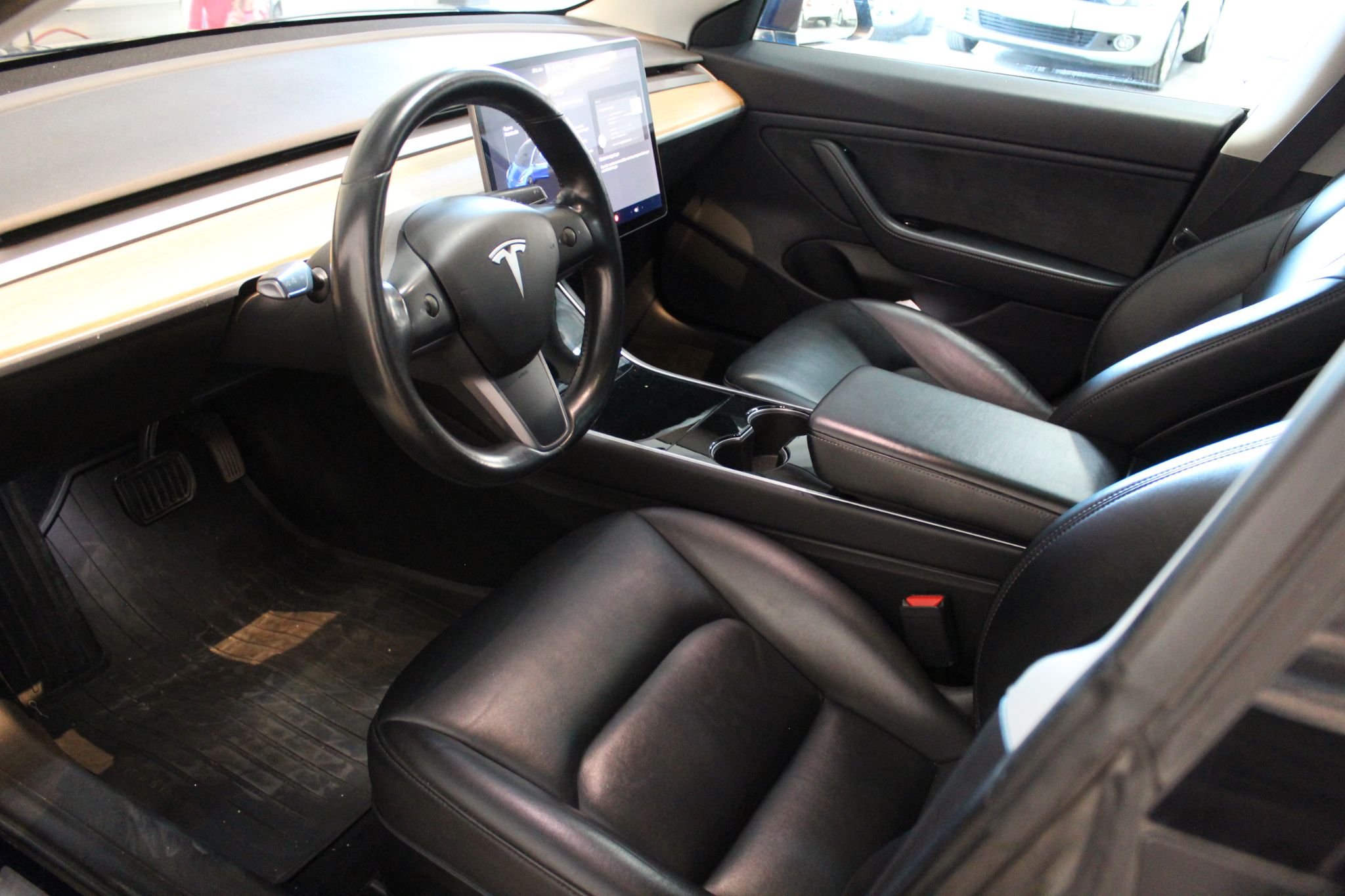 Tesla Model 3 Long Range, 287ps, 2019