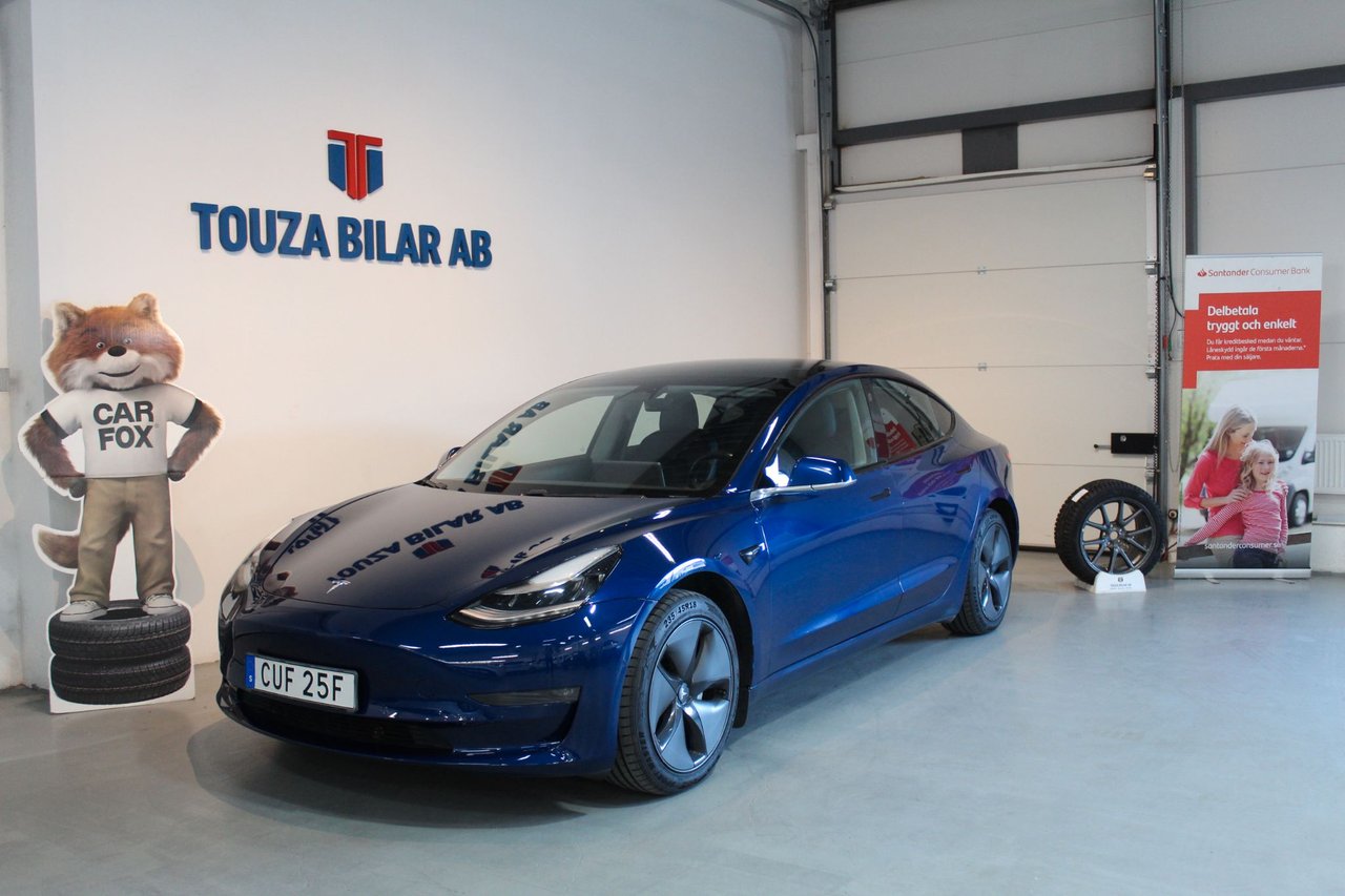 Tesla Model 3 Long Range, 287ps, 2019